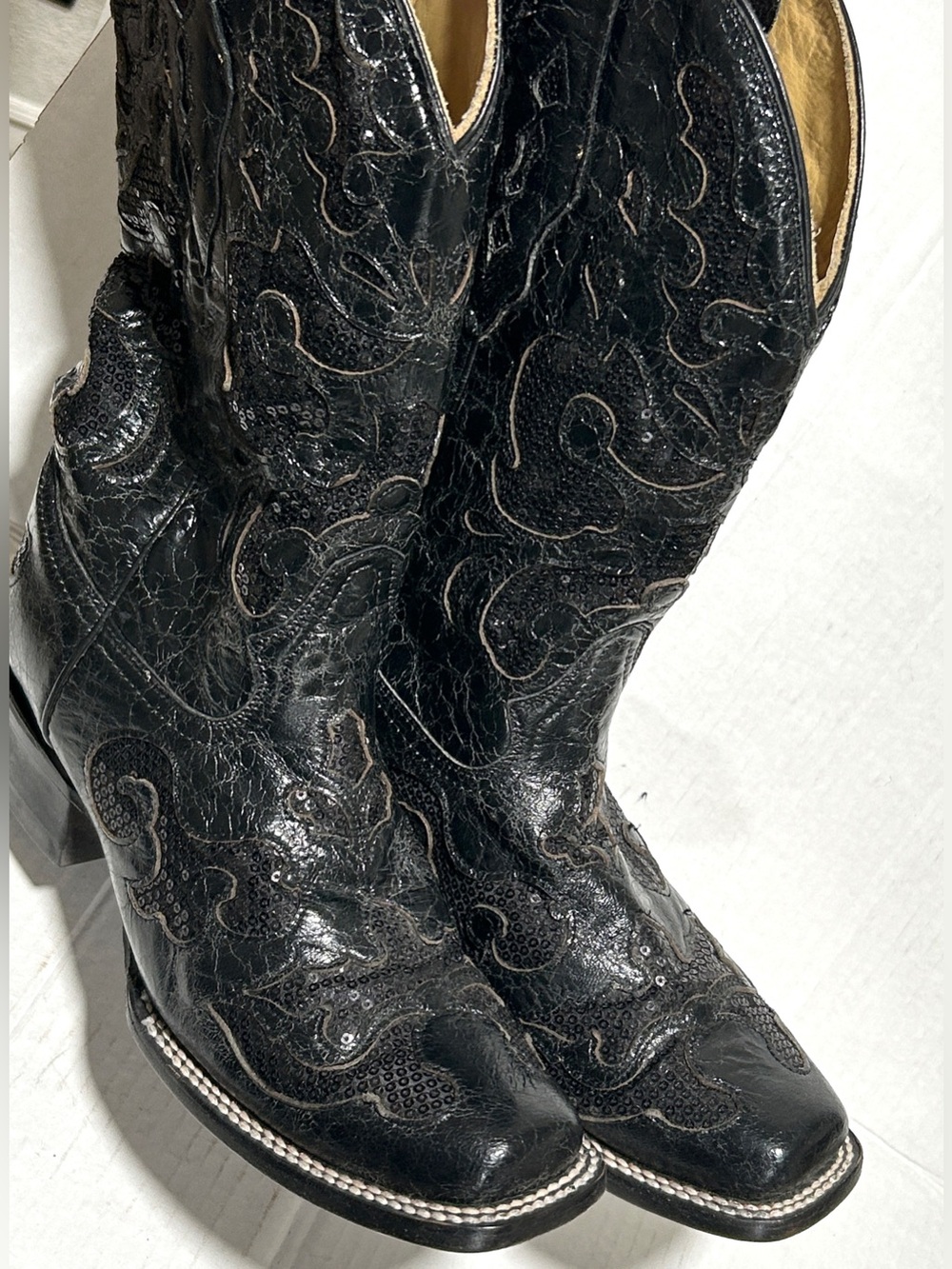 Corral Black Sequined Embroidered Western Combat Boots